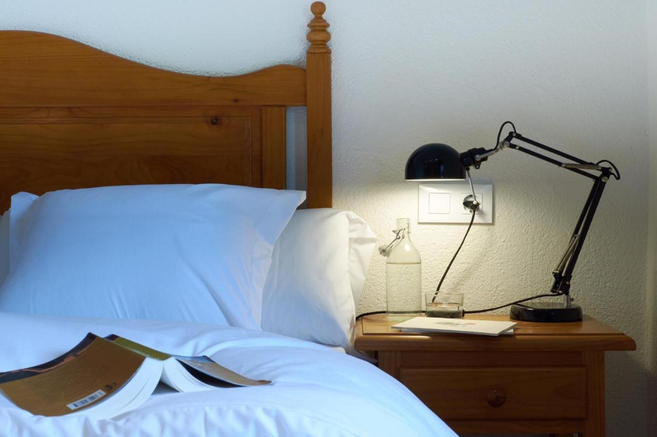 Hostal Can Maret Vilademuls Luaran gambar