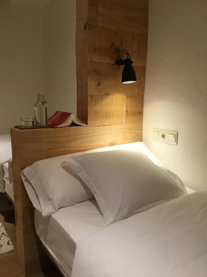 Hostal Can Maret Vilademuls Luaran gambar